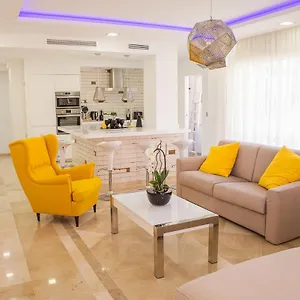 Apartment Luxury 100 Sq.m. Sea View, Benalmadena